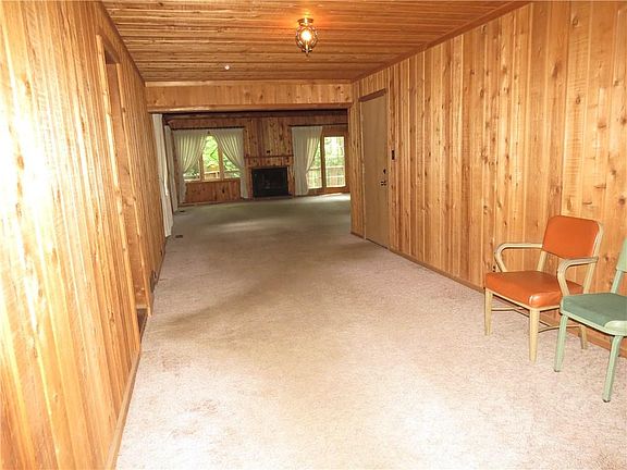 5th image of 8613 Manderley Dr