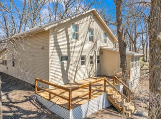 1808 Edgewood Dr, Milford, IA 51351