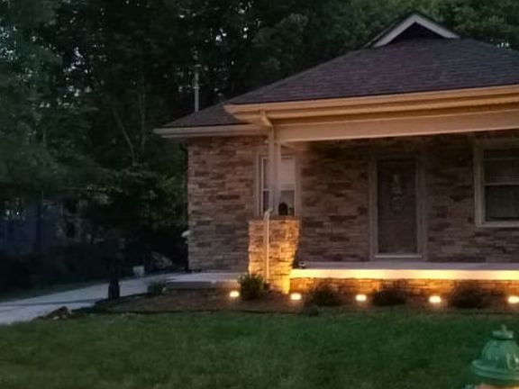 2nd image of 252 Lincoln Ave