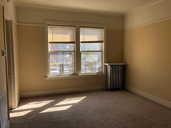 2nd image of 1214 W Sprague Ave APT 21