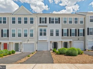 8257 Heritage Crossing Ct #19, Manassas, VA