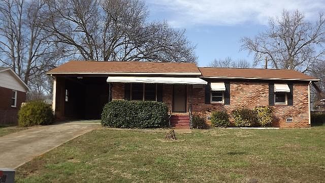 1st image of 218 Bluff Dr