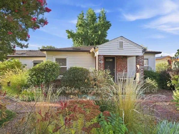 325 Hutchins Ave, Sebastopol, CA 95472