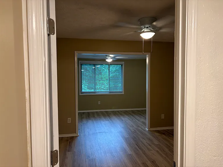 1189 Ashborough Dr SE #D — Photo 35