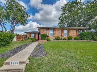 1729 Sterling Ln, Lewisville, TX 75067