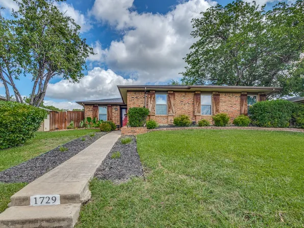 1729 Sterling Ln, Lewisville, TX 75067
