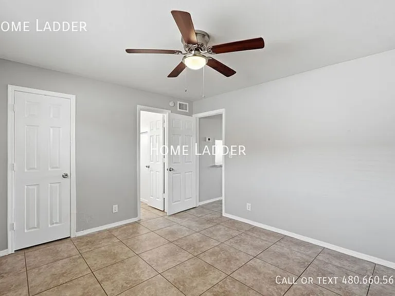 6747 N 26th Ave #3 — Photo 13