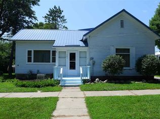 301 S Main St, Greene, IA 50636