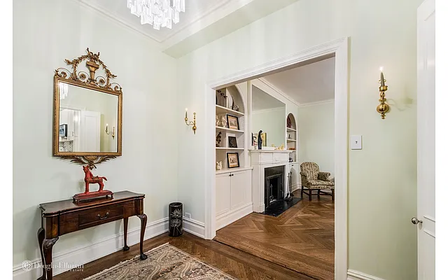 Sold by Douglas Elliman | media 10