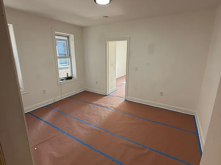 38-40 Kelly Parkway — Photo 15