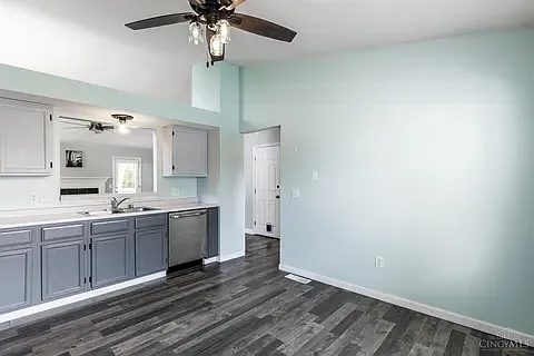 9778 Flagstone Way — Photo 14