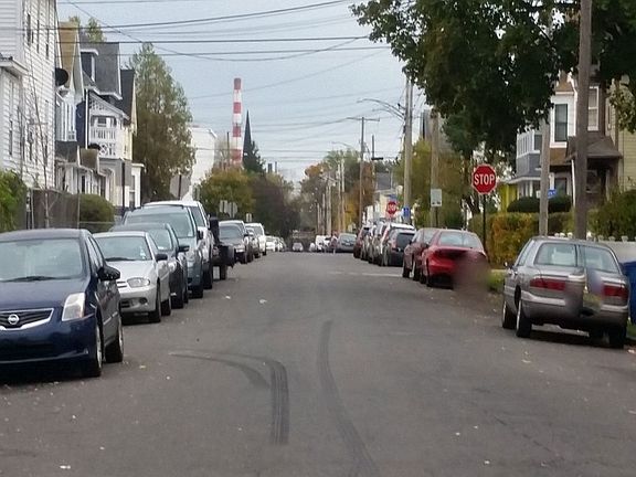 5th image of 369 Park St