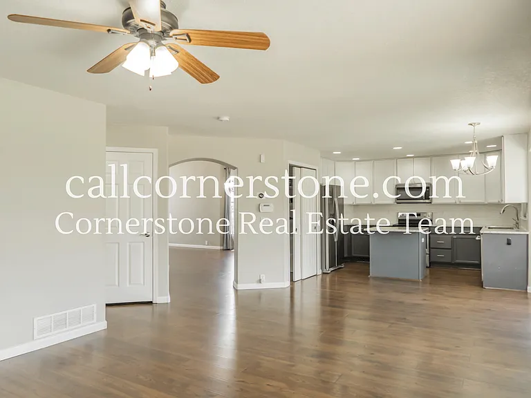 5460 Spoked Wheel Dr — Photo 28