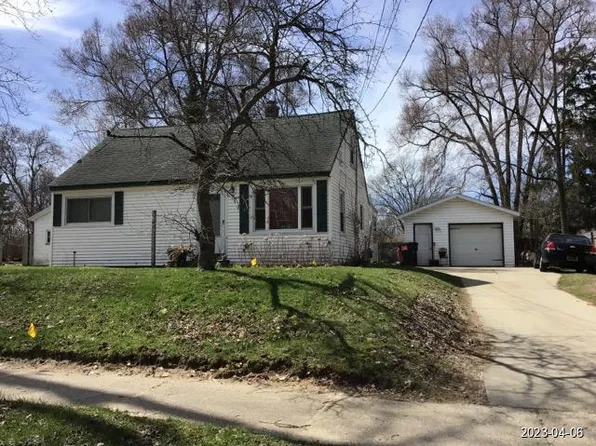 3801 Mallory Ave SW, Wyoming, MI 49519