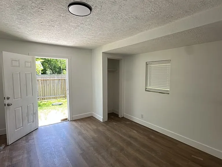 8013 Talton St — Photo 17