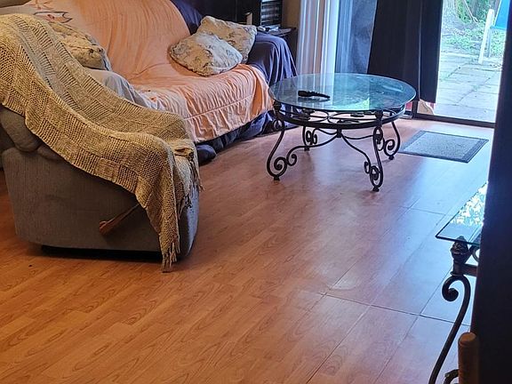 5th image of 766 Kings Cove Ct
