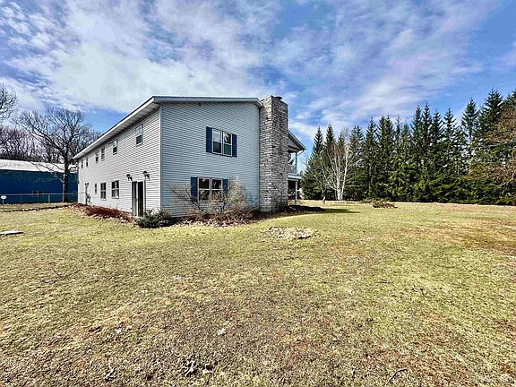 2nd image of 40 Ridge Rd