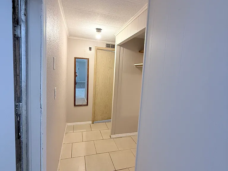 6091 82nd Ter N — Photo 14