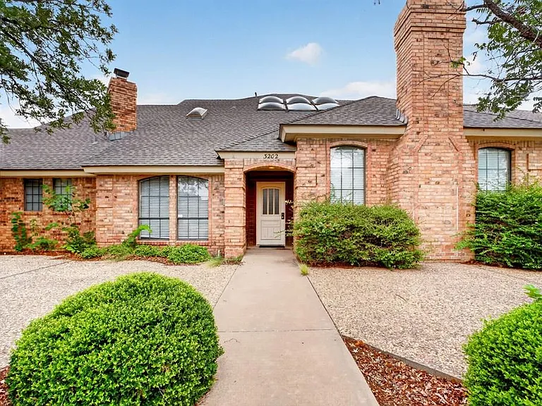 3202 Tealwood Pl — Photo 1