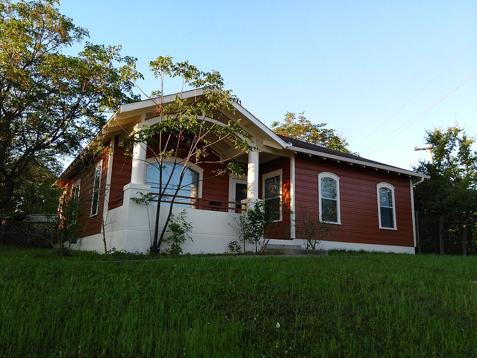 1st image of 1417 Rosewood Ave