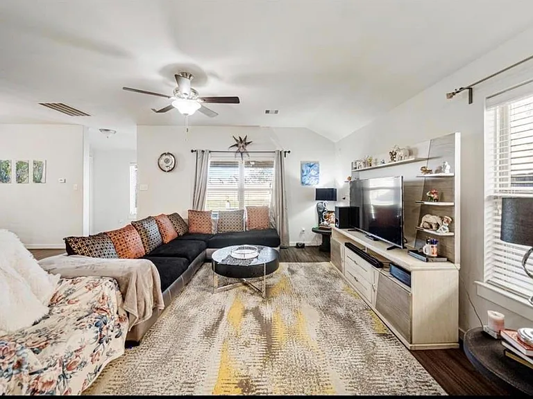 15419 Royce Holly Dr — Photo 12