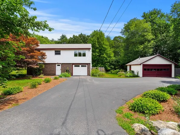 71 Garrison Rd, Chelmsford, MA 01824