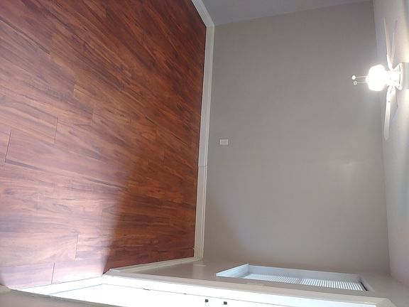 4th image of 526 SW 4th Ave APT 3