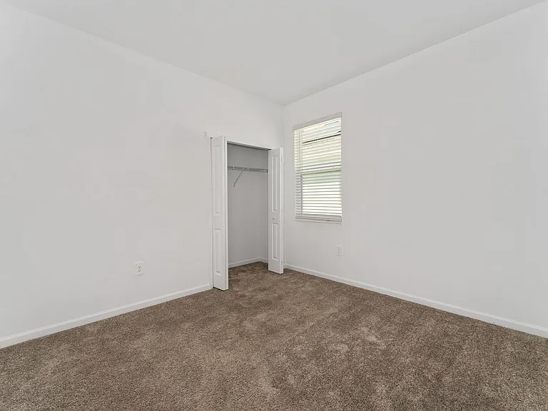860 Daring Dr — Photo 17