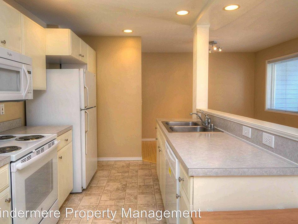 1st image of 6529 200th St SW APT 102