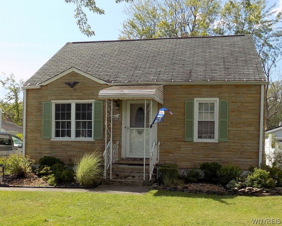 32 S Huxley Dr, Buffalo, NY 14225 Zillow