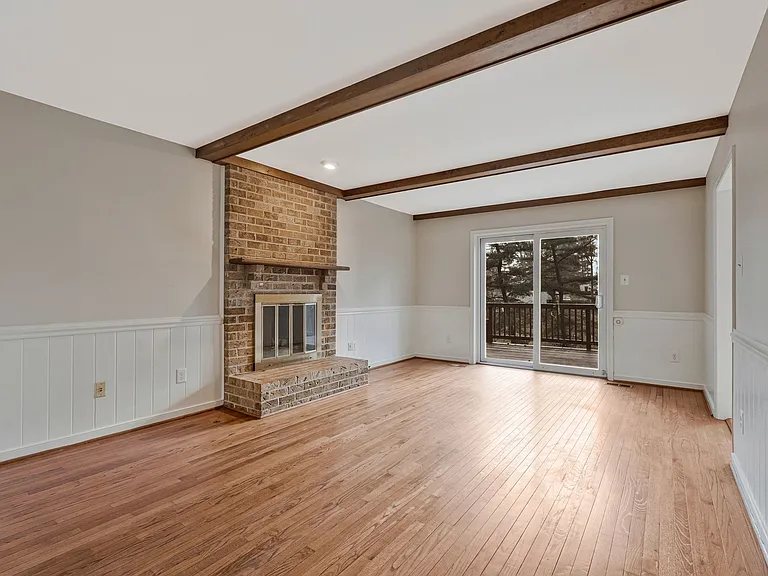 1215 Delta Glen Ct — Photo 24