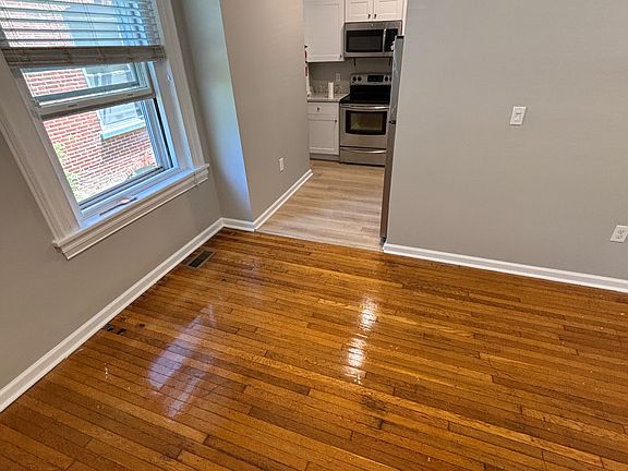 5th image of 802 N Broom St #1