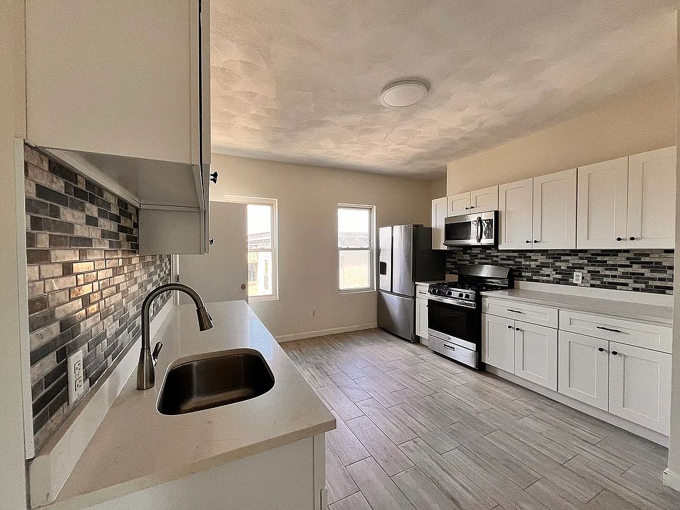 1st image of 508 Broadway #1