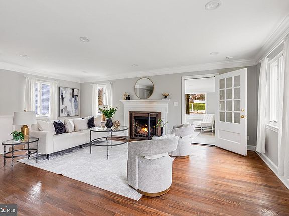 3rd image of 2400 S Arlington Ridge Rd