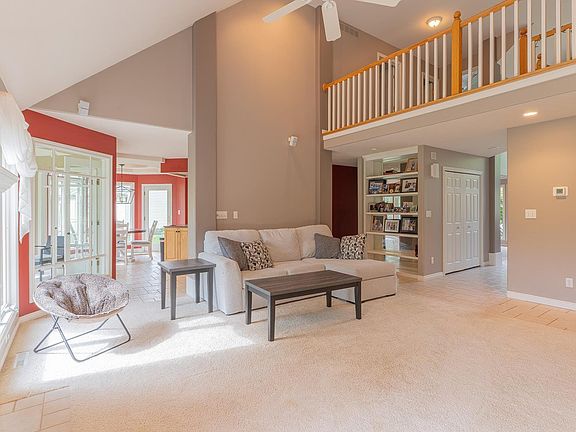 4th image of 58860 River Forest Dr