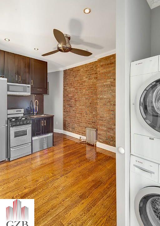 1st image of 318 E 106th St APT 2