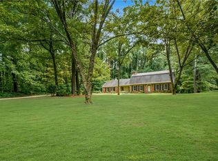 2780 Indian Trail Dr, Tucker, GA 30084
