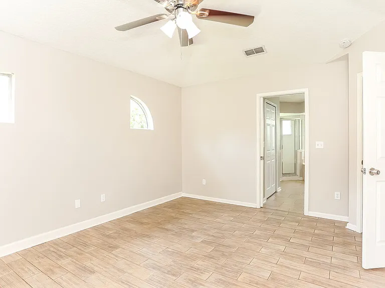 4408 Jiggermast Ave — Photo 11