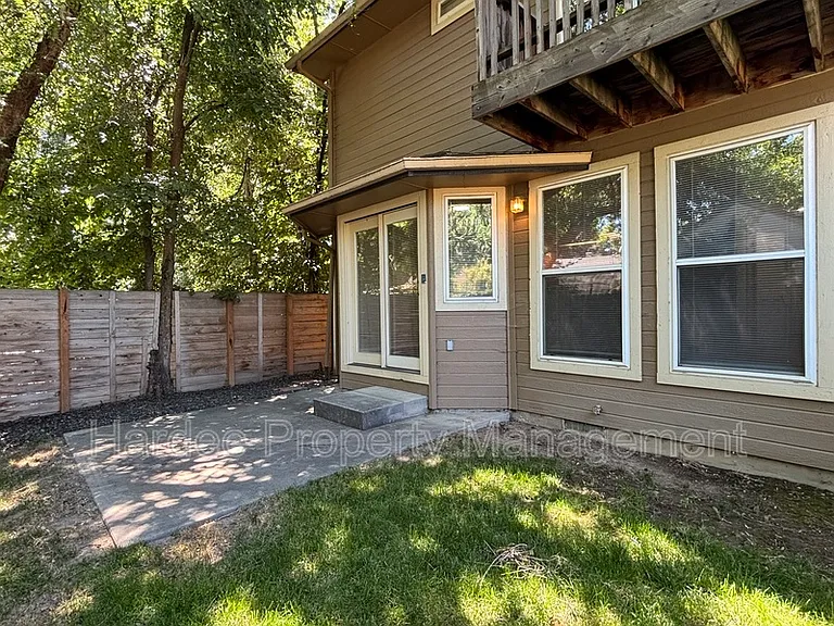 1602 W Highland St — Photo 21