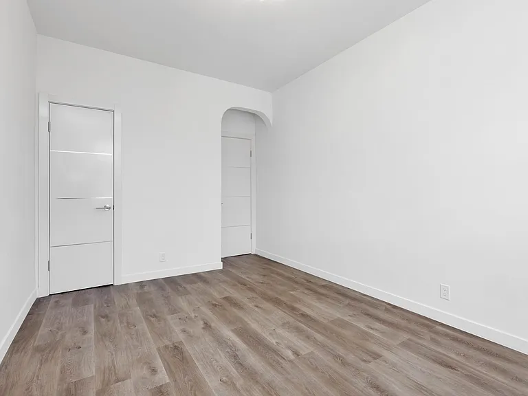2930 Brighton 12th St #2 — Photo 21