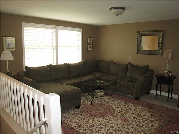 4th image of 97 Willowwood Ln