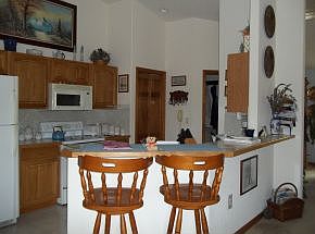 3rd image of 1774 W Kenmore Dr
