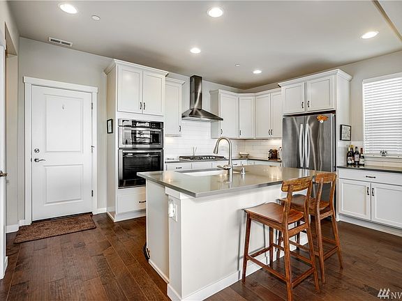 3rd image of 34428 SE Hall St