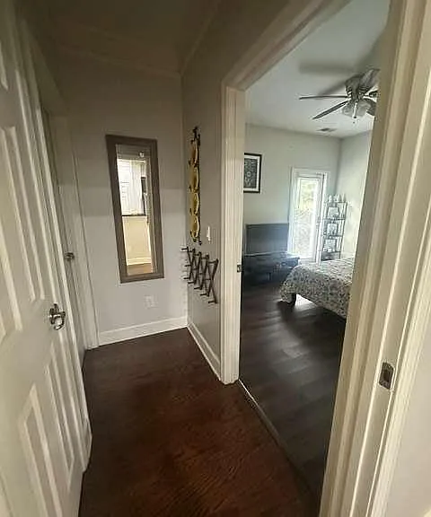 10980 Waters Rd — Photo 9