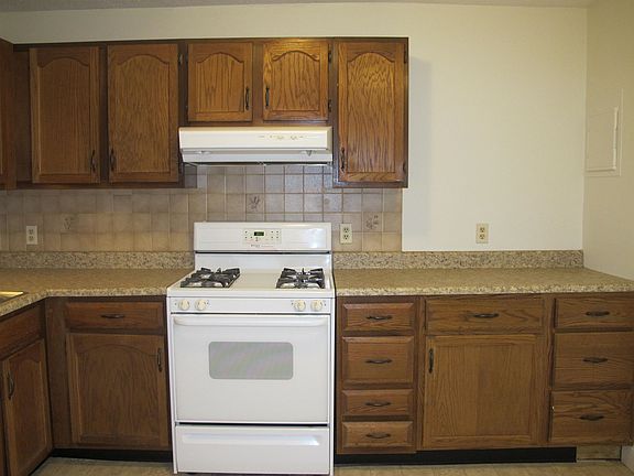 4th image of 377 Huse Road #25