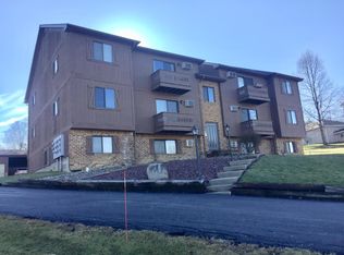 6369 Saint Andrews Dr APT 3, Canfield, OH 44406