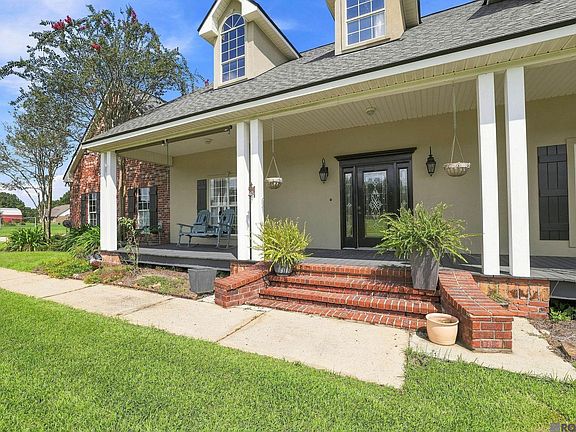 3rd image of 33798 Cane Market Rd