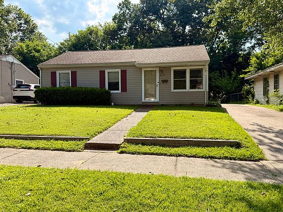 2nd image of 3219 Lorine Ln