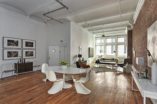 Sold by Corcoran | media 19