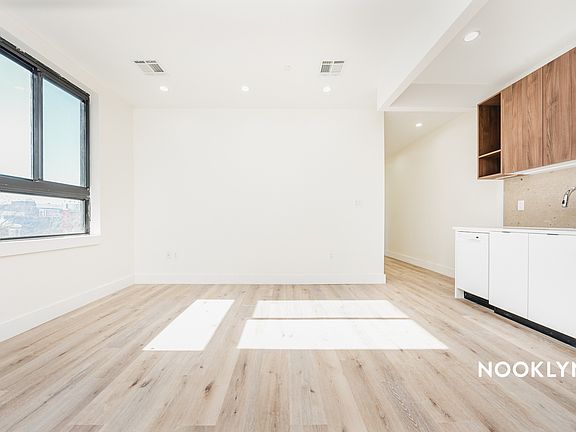 3rd image of 570 Nostrand Ave #3F